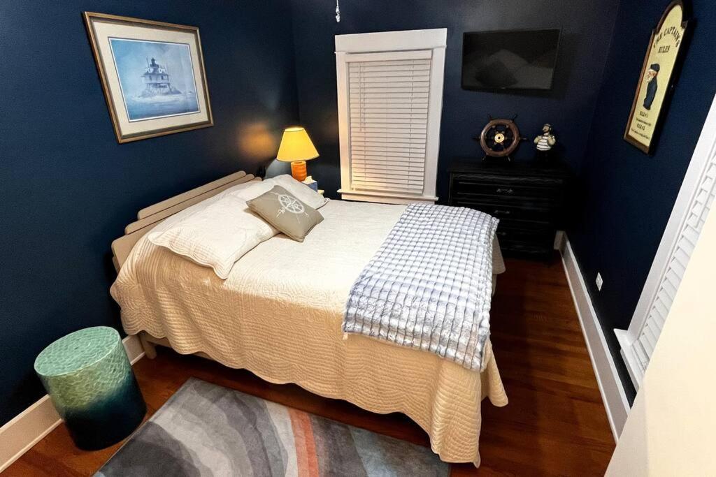 Fiesinger House - Private 3-Bd Unit In Historic Home, Downtown Sandusky Eksteriør billede